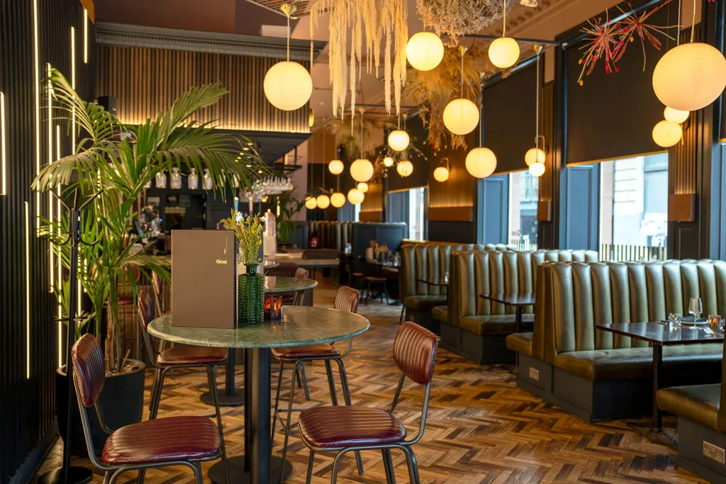 Gost — bar service with vertical LED detailing